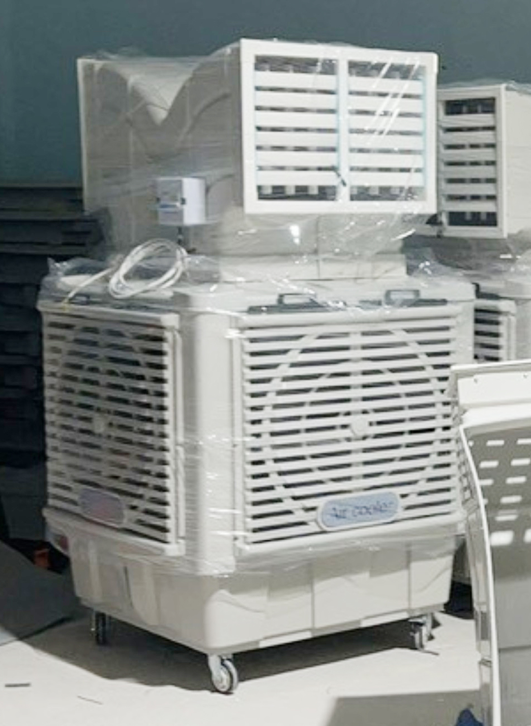 may_lam_mat_di_dong_ail_cooler_2_huong_1